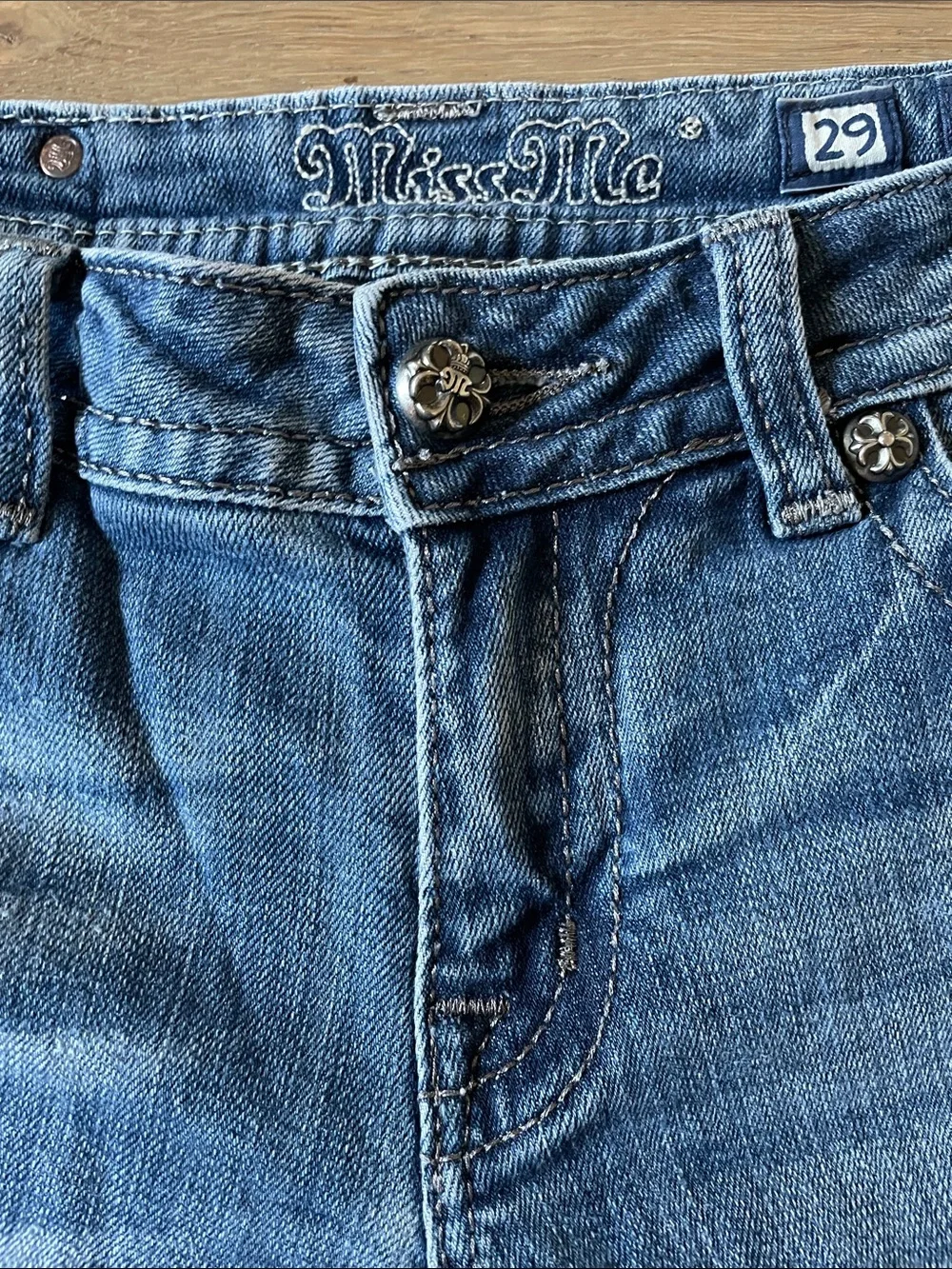 Miss Me Bermuda Shorts Sequin and Rhinestone Embellishments Size 29